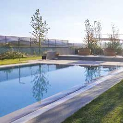 Design del giardino: integrare elementi acquatici per unatmosfera rilassante