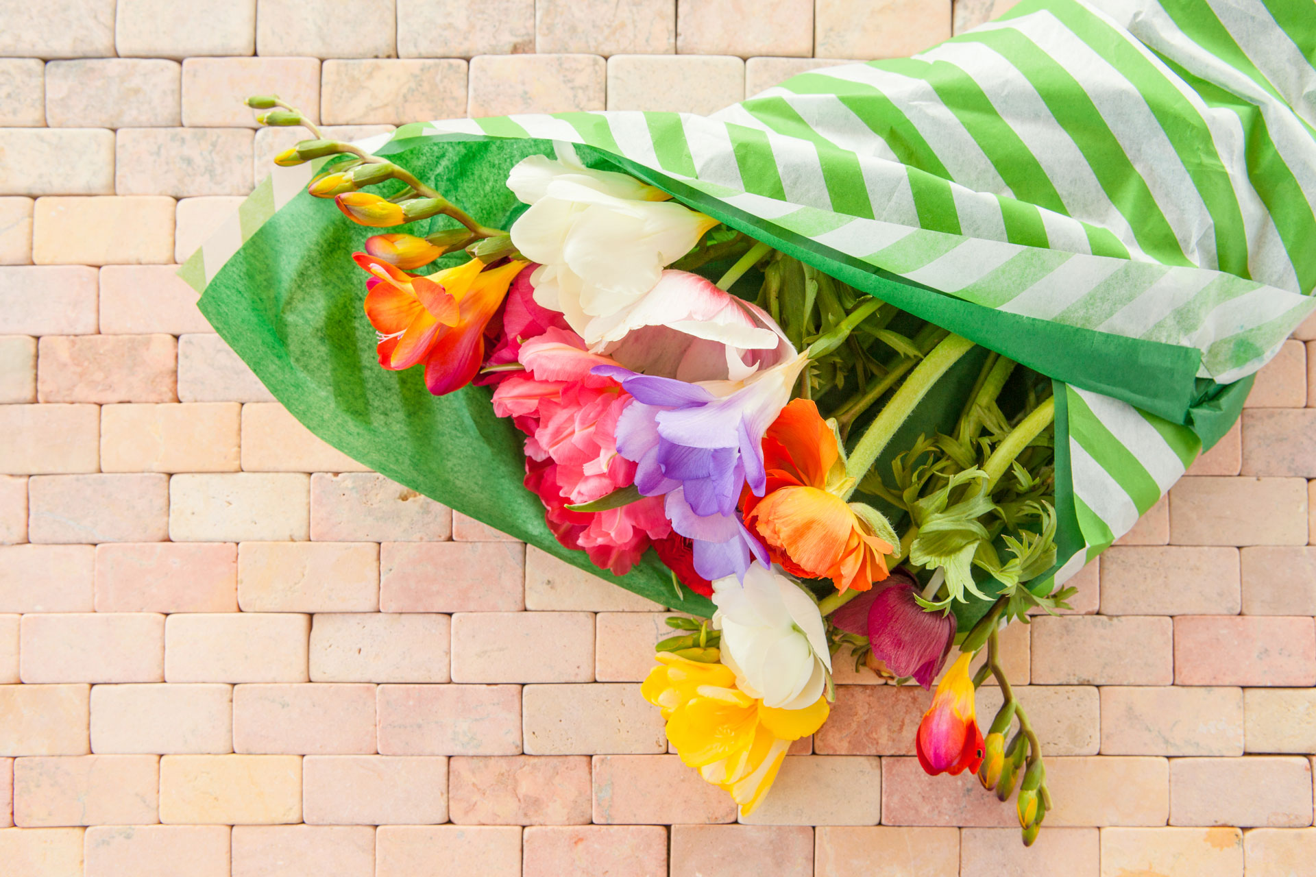 Un allegro bouquet con i colori della primavera.